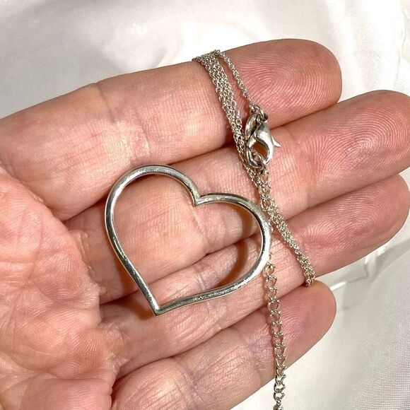 AEG# Sterling 925 Silver Heart pendant & Sterling Chain - Picture 6 of 10